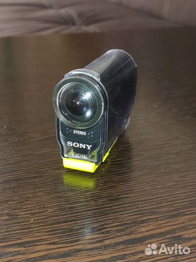 Экшн камера sony HDR-AS20