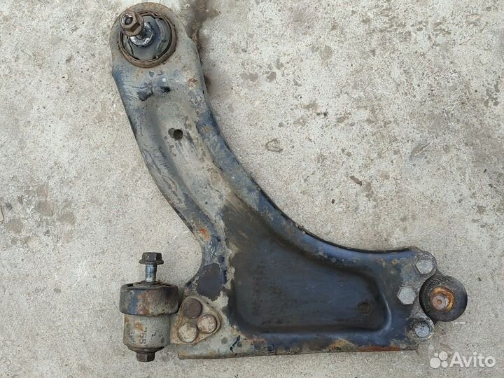 Рычаг передний левый, Опель корса C