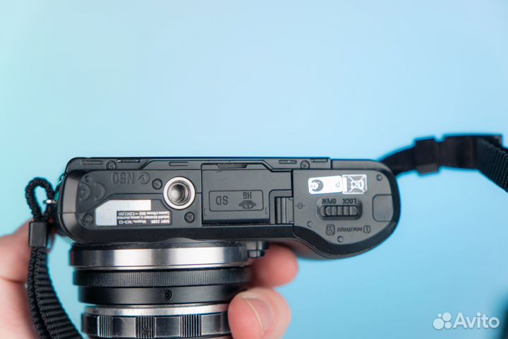 Sony Alpha NEX C3 + 50mm f2,8 + карта на 256гб