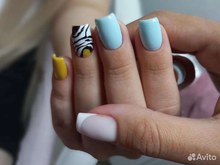 Услуги маникюра и педикюра