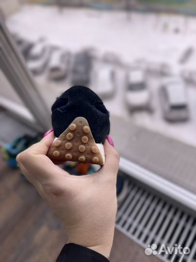 Кроссовки котофей 27