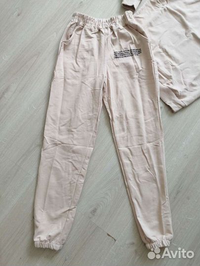 Спортивный костюм новый р.с 44 по 50