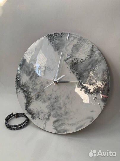 Часы настенные
