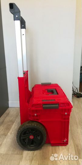 Ящик для инструмента на колесах qbrick