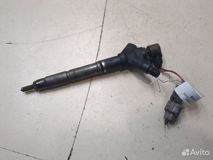 Форсунка топливная Lexus IS, 2005