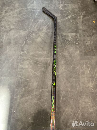 Клюшка хоккейная