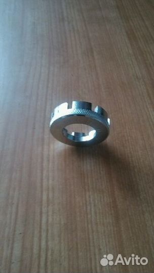 Спицевой ключ велосипедный