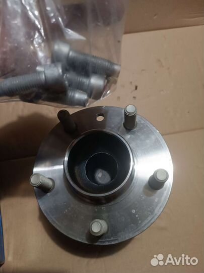 Ступица задняя, подшипник Ford Mondeo 4