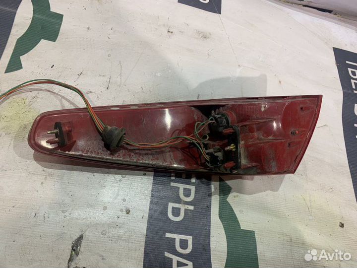 Задний фонарь левый Peugeot 607 2000-2009