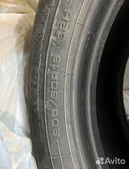 Goodyear EfficientGrip 205/60 R16 92H