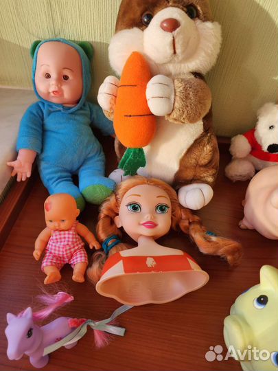 Развивающие игрушки для малышей пакетом