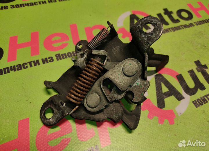 Замок капота toyota corolla fielder NZE141