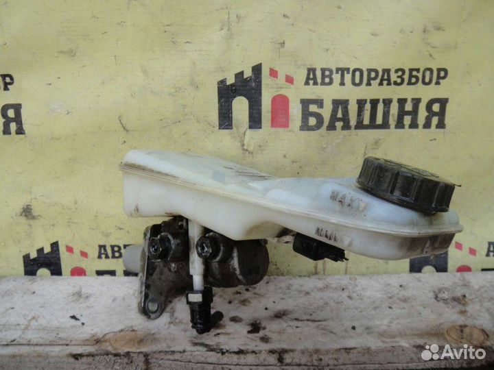 Главный тормозной цилиндр Ford Mondeo 4