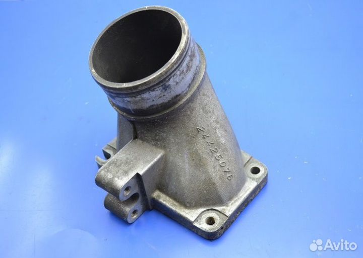 Воздушная трубка впусконого коллектора renault tru