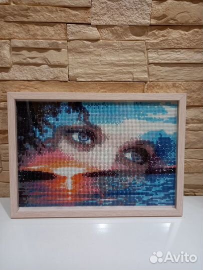 Картина стразами. Готовая работа