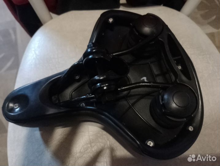 Широкое сиденье для велосипеда