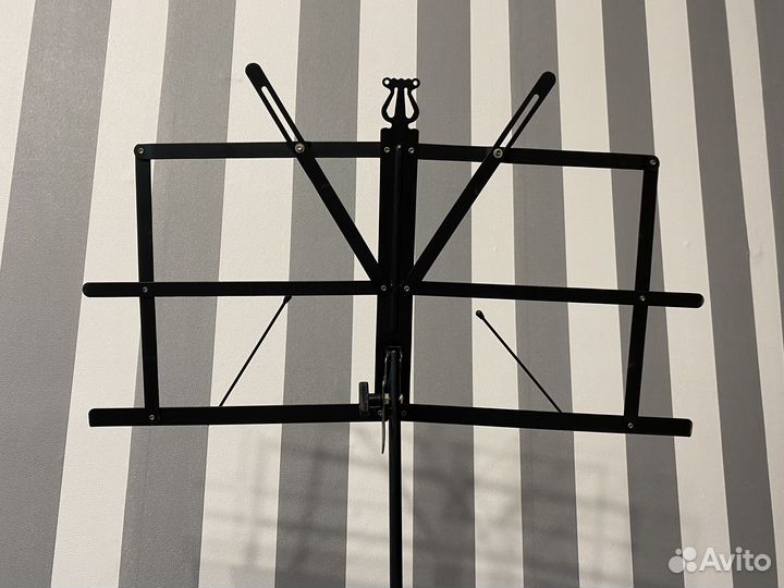 Пюпитр для нот