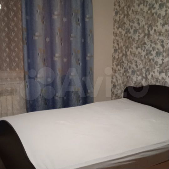 2-к. квартира, 65 м², 3/5 эт.