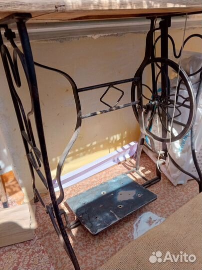 Швейная машинка