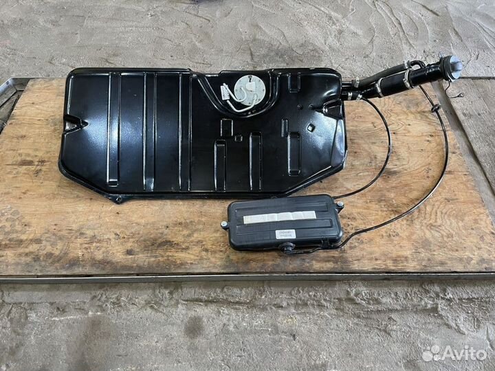 Бензобак Нива 21213 Niva 21214 2121 инжектор