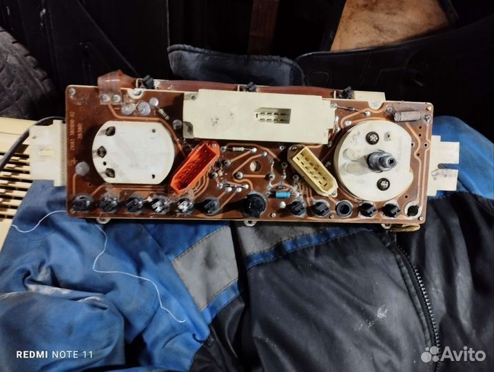 Щиток приборов на ваз 21099,2109