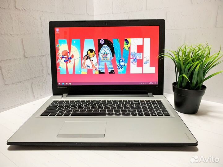 Ноутбук Lenovo 4 ядра/8Gb/2 видеокарты