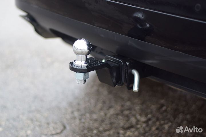 Фаркоп Porsche Cayenne 2002-2017 съемный квадрат