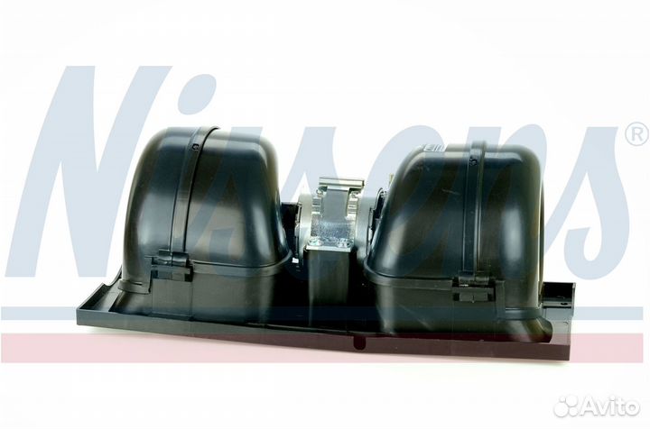 Nissens 87141 электродвигатель отопителя в сборе с крыльчаткой 24V \DAF 95 XF