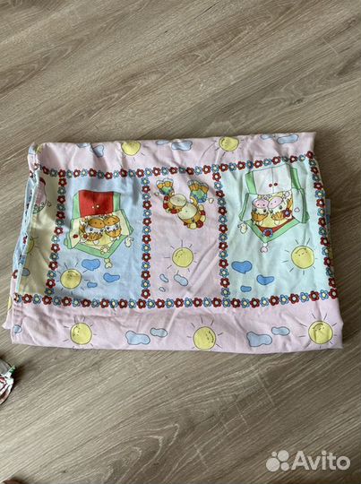 Комплекты постельного белья в детскую кроватку