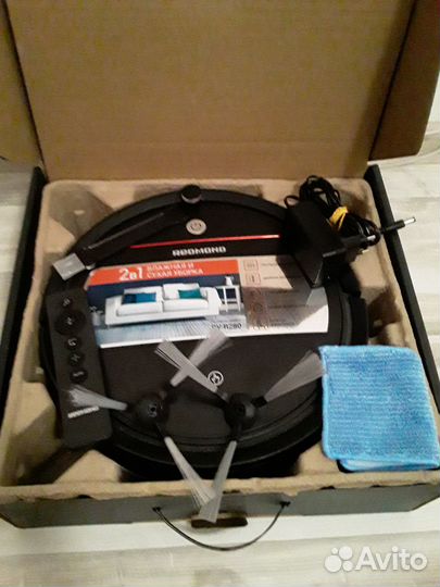 Робот пылесос