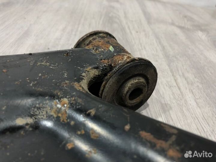 Рычаг передний левый Ford Mondeo 3 2001 2002 2003