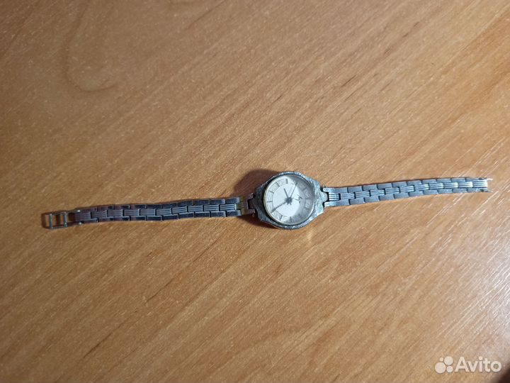 Часы женские