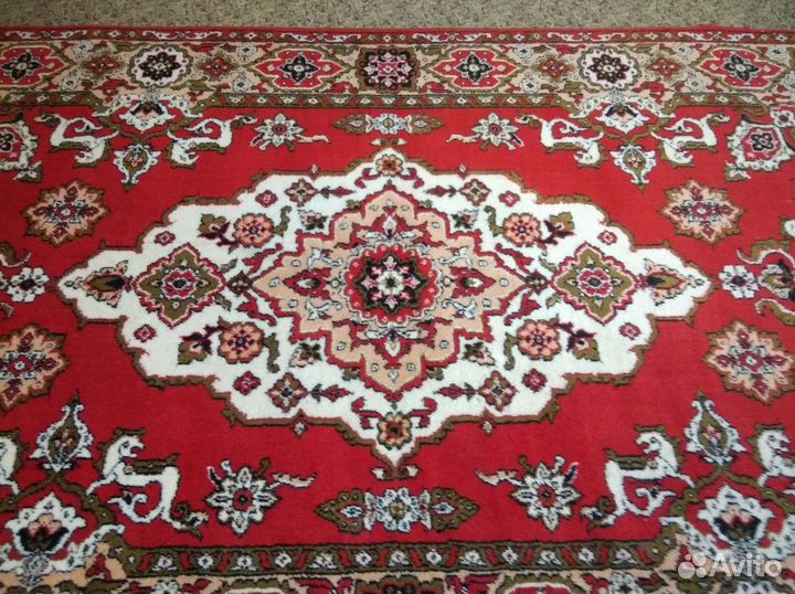 Ковер шерстяной