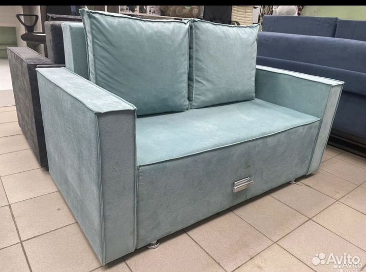 Диван чебурашка