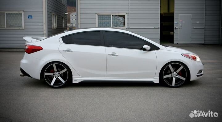 Спойлер Sequence на Kia Cerato K3