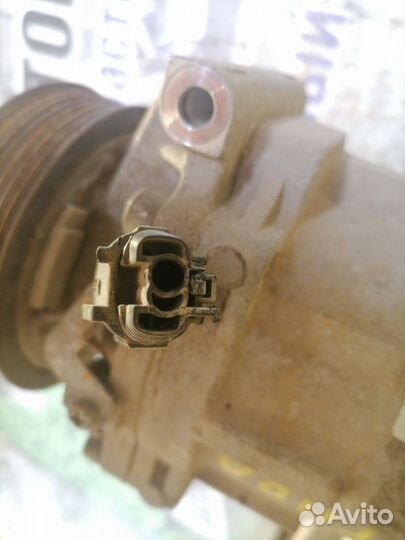 Компрессор кондиционера Nissan Tiida