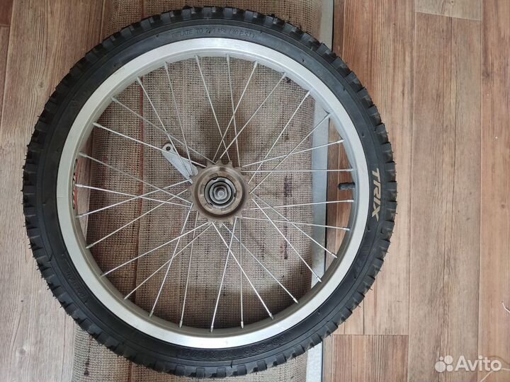 Колесо заднее trix 18