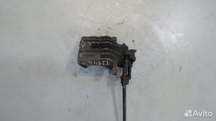 Суппорт Volkswagen Beetle, 2003