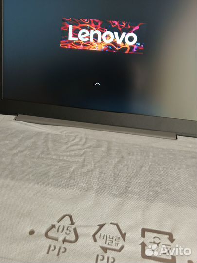 Ноутбук Lenovo новый