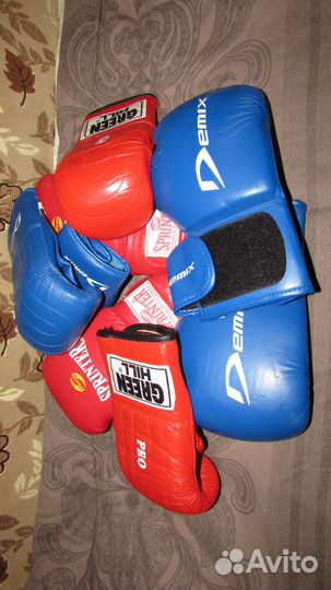Боксерские перчатки 12 oz