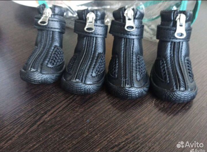 Ботинки для маленьких собак