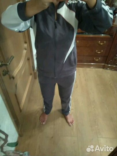 Спортивный костюм