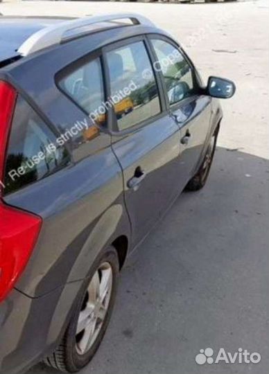 Дверь передняя правая и другое Kia Ceed sv g4fb