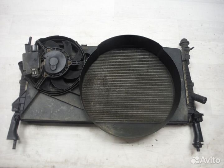 Радиатор кондиционера Ford Transit 2.4 diesel 2010