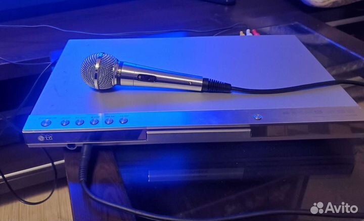 Караоке DVD микрофон