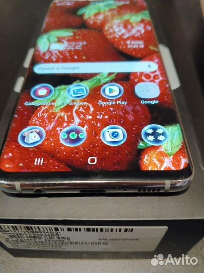 Телефон Samsung galaxy s10