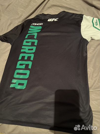 Футболка reebok mcgregor