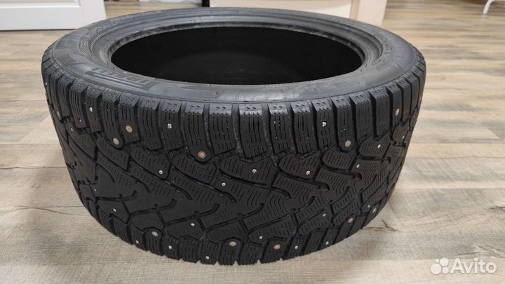 Pirelli Ice Zero 275/40 R19 105T