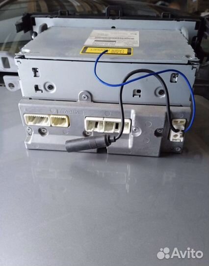 Штатная магнитола toyota corolla 2010