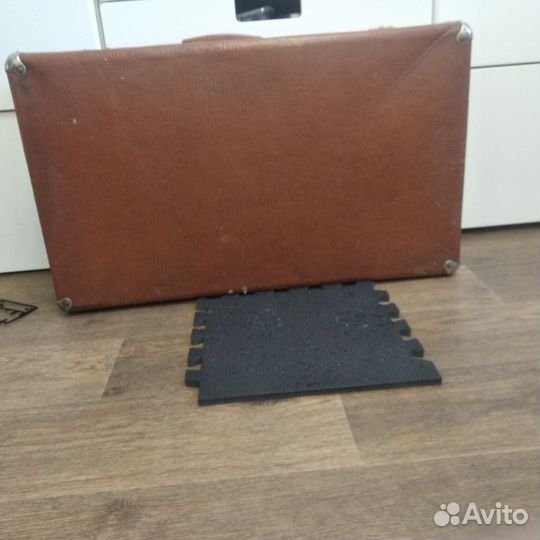 Чемодан фибровый СССР